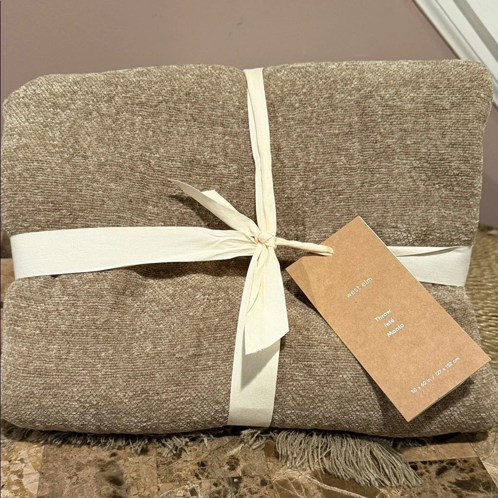West Elm Reversible Chenille Throw Blanket, 50x60”, Sand